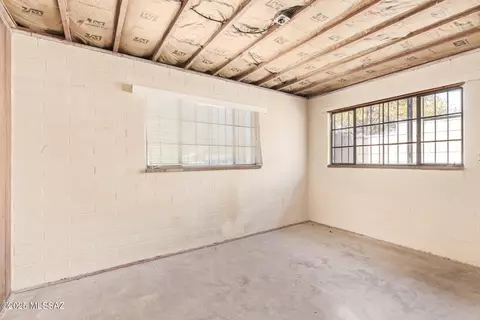 Bedroom - 202 E Jacinto St, Tucson, AZ 85705 photo 1 of 3