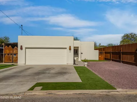 644 N Catalina Ave, Tucson, AZ 85711