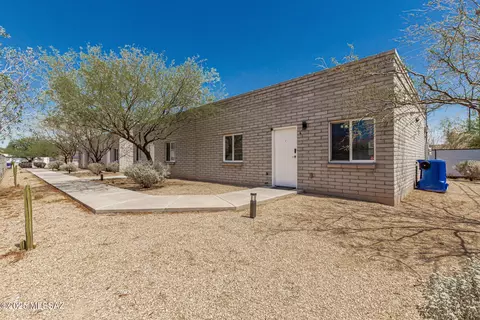 2415 N Columbus Blvd, Tucson, AZ 85712