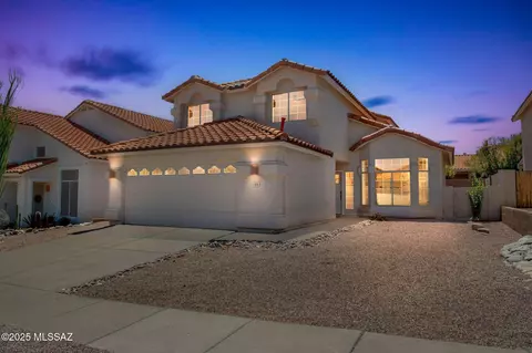 5555 Weeping Rock Dr, Tucson, AZ 85750