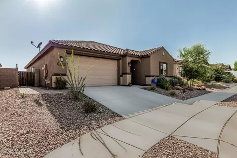 8707 N Ash Grove Ct, Tucson, AZ 85742