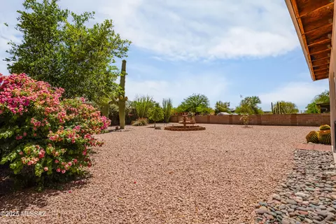 Exterior - 10030 E Paseo San Bruno, Tucson, AZ 85747 photo 6 of 8