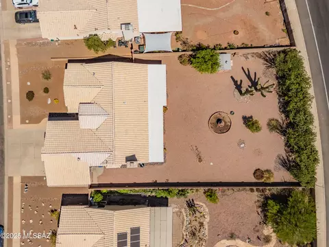 View/Area - 10030 E Paseo San Bruno, Tucson, AZ 85747 photo 2 of 3