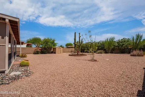 Exterior - 10030 E Paseo San Bruno, Tucson, AZ 85747 photo 4 of 8
