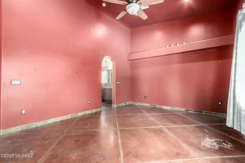 Bedroom - 2301 W Holladay St, Tucson, AZ 85746 photo 1 of 2