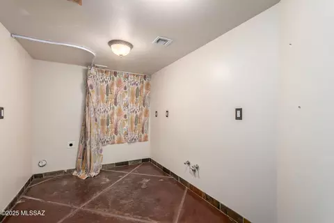 Other - 2301 W Holladay St, Tucson, AZ 85746 photo 6 of 7