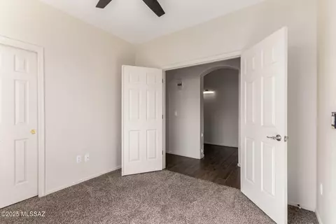 Bedroom - 13870 E Va Valderrama, Vail, AZ 85641 photo 5 of 6