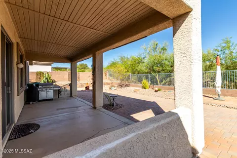Exterior - 13870 E Va Valderrama, Vail, AZ 85641 photo 4 of 8