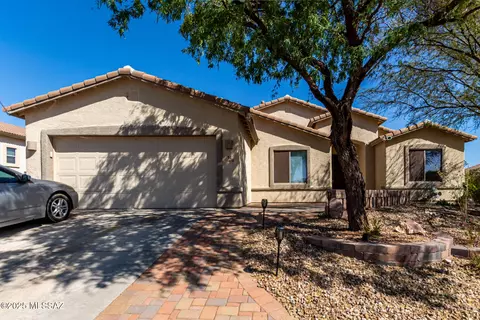 Exterior - 13870 E Va Valderrama, Vail, AZ 85641 photo 2 of 8
