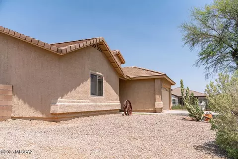 Exterior - 604 W Grantham St, Vail, AZ 85641 photo 10 of 15