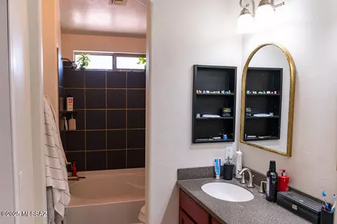 Bath - 604 W Grantham St, Vail, AZ 85641 photo 3 of 5