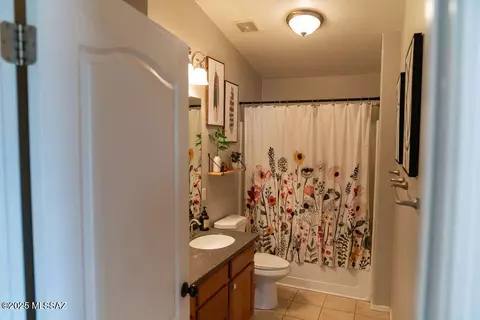 Bath - 604 W Grantham St, Vail, AZ 85641 photo 1 of 5