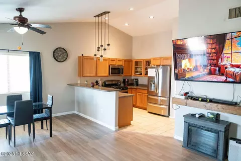 Kitchen - 604 W Grantham St, Vail, AZ 85641 photo 1 of 4