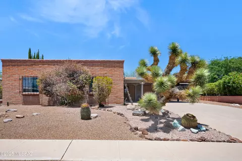 149 E La Huerta, Green Valley, AZ 85614