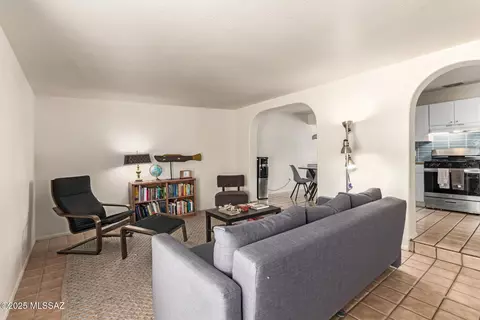 Living - 4678 E 25th St, Tucson, AZ 85711 photo 6 of 6