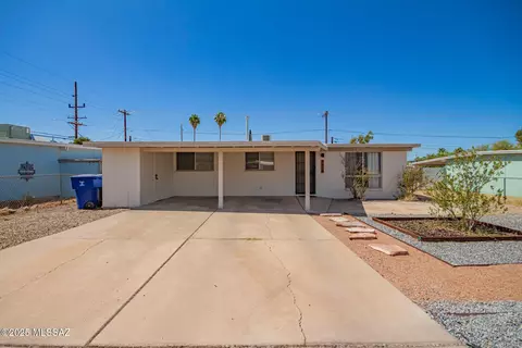 4678 E 25th St, Tucson, AZ 85711