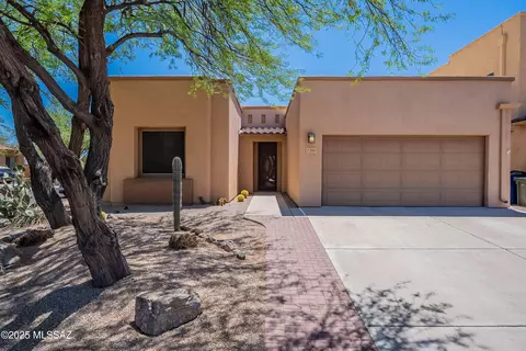 7564 E Truces Pl, Tucson, AZ 85715