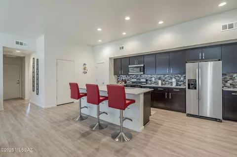 1845 S Poetry Ln, Tucson, AZ 85711