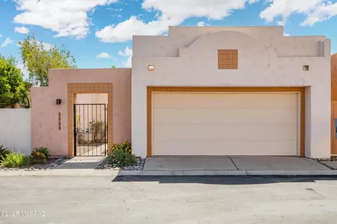 3350 N Carrywood, Tucson, AZ 85712