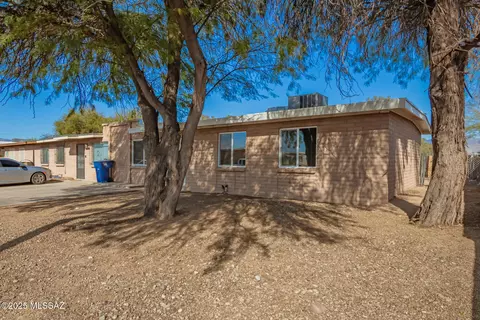 2731 S Calle Yucatan, Tucson, AZ 85730