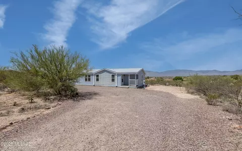 13595 E Bright Sky Loop, Vail, AZ 85641 photo 1