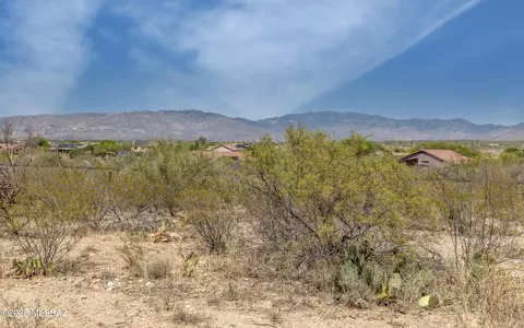 13595 E Bright Sky Loop, Vail, AZ 85641 photo 8