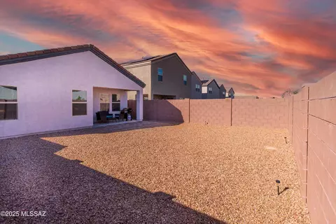 Exterior - 12783 E Joffroy Dr, Vail, AZ 85641 photo 5 of 6