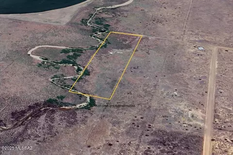 9 S 97 Acres S Kit Carson Rd, Pearce, AZ 85625