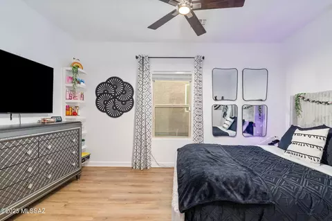 Bedroom - 12111 E Domnitch Dr, Vail, AZ 85641 photo 1 of 9