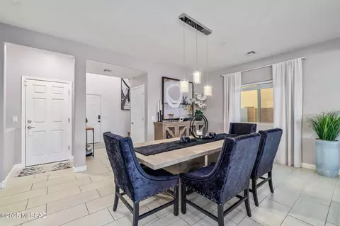 Dining - 12111 E Domnitch Dr, Vail, AZ 85641 photo 4 of 5