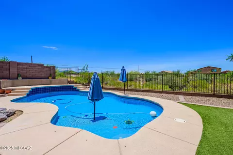 Exterior - 738 S Willis Ray Ave, Vail, AZ 85641 photo 4 of 12
