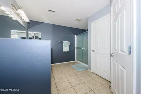 Bath - 738 S Willis Ray Ave, Vail, AZ 85641 photo 2 of 4