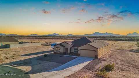 13331 N Carbine Ct, Marana, AZ 85653