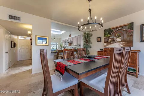 1148 W Circulo Del Norte, Green Valley, AZ 85614