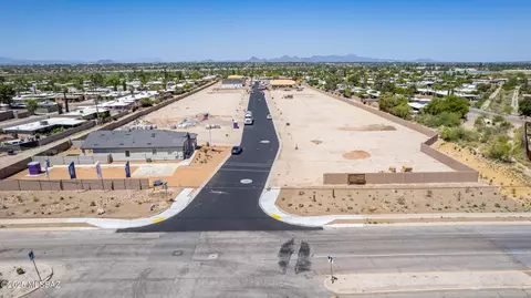 View/Area - 9840 E Gray Hawk Dr, Tucson, AZ 85730 photo 2 of 5
