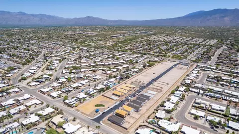 View/Area - 9840 E Gray Hawk Dr, Tucson, AZ 85730 photo 4 of 5