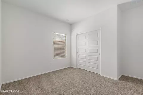 Bedroom - 9840 E Gray Hawk Dr, Tucson, AZ 85730 photo 2 of 9
