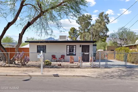 5819 E Fairmount St, Tucson, AZ 85712 photo 2