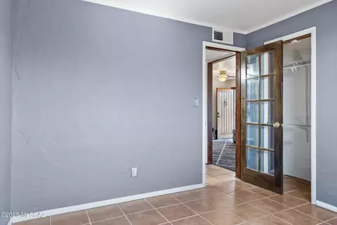 5819 E Fairmount St, Tucson, AZ 85712 photo 9