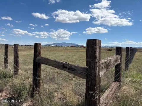 4 Spirit Sky Ln, Elgin, AZ 85611