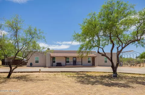 206 N Cherokee Trl, Benson, AZ 85602