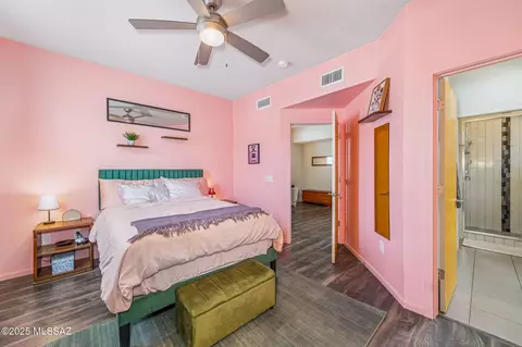 Bedroom - 898 E Millenium Ct, Tucson, AZ 85719 photo 4 of 7