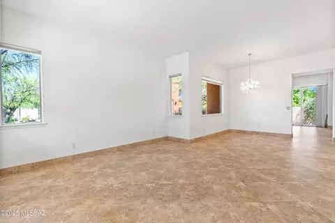 5449 S Thunder Sky Way, Tucson, AZ 85747 photo 9