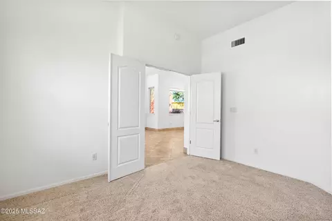 5449 S Thunder Sky Way, Tucson, AZ 85747 photo 14