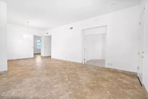 5449 S Thunder Sky Way, Tucson, AZ 85747 photo 10