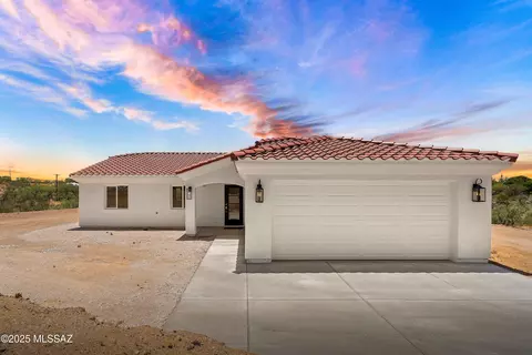 1122 Camafeo Ct, Rio Rico, AZ 85648