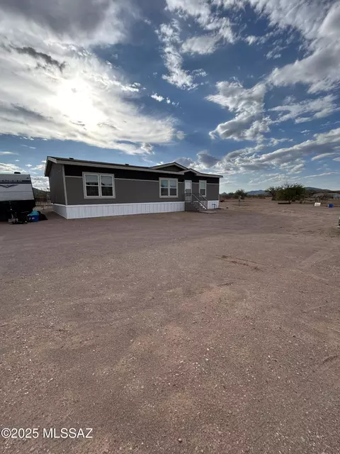 8278 S Fuller Rd, Tucson, AZ 85735