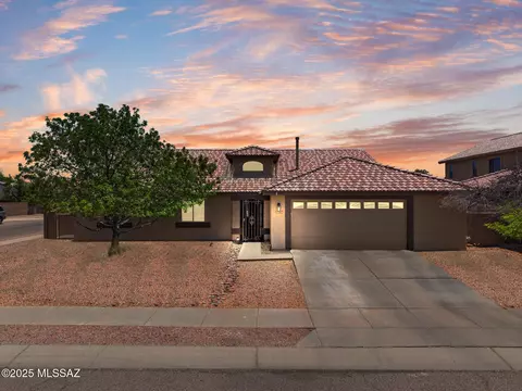 10636 E Malta St, Tucson, AZ 85747