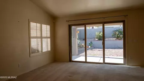 Living - 10169 E Gray Hawk Dr, Tucson, AZ 85730 photo 1 of 5