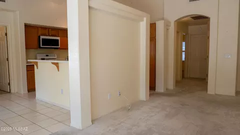 Living - 10169 E Gray Hawk Dr, Tucson, AZ 85730 photo 4 of 5